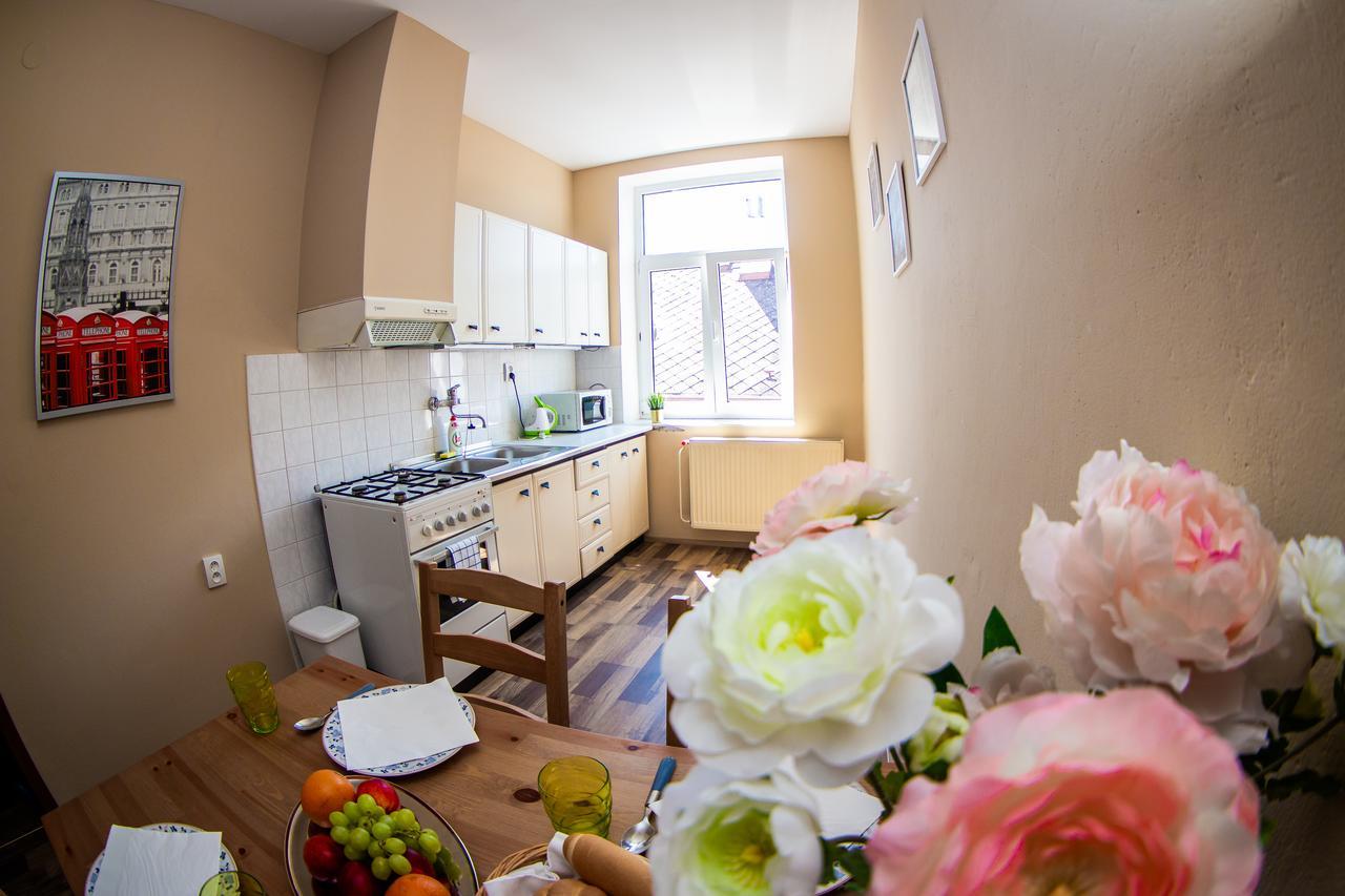 Apartmán U krále Komenského Jicin Exterior foto