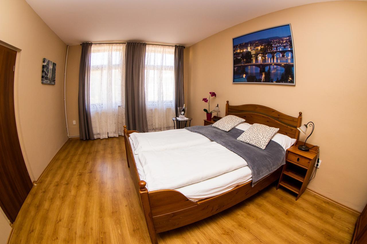 Apartmán U krále Komenského Jicin Exterior foto