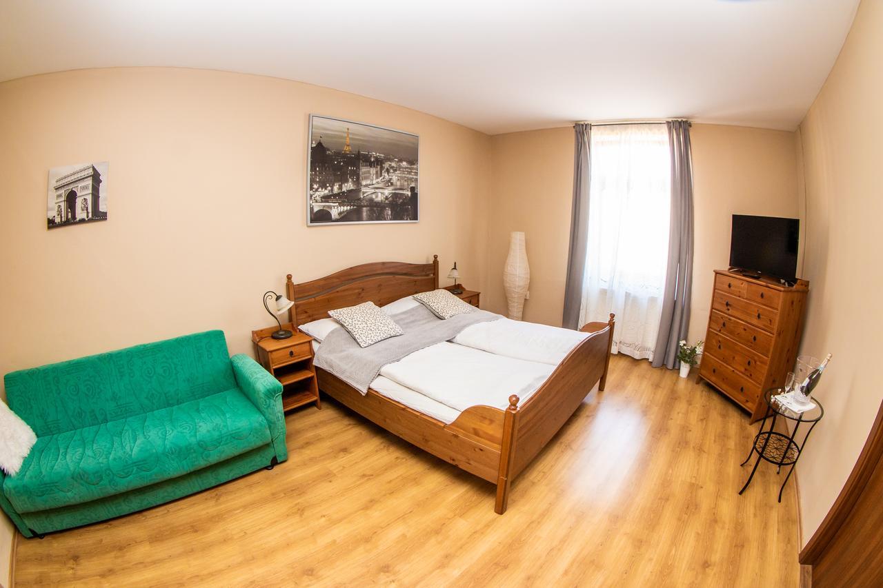 Apartmán U krále Komenského Jicin Exterior foto